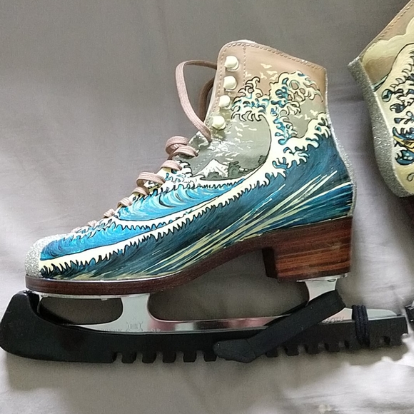 JACKSON Shoes - New Ice skates Size 6.5 says 6B